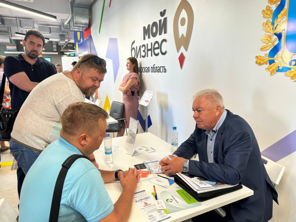 В Самарской области малому бизнесу помогают наладить партнерство с крупными промпредприятиями